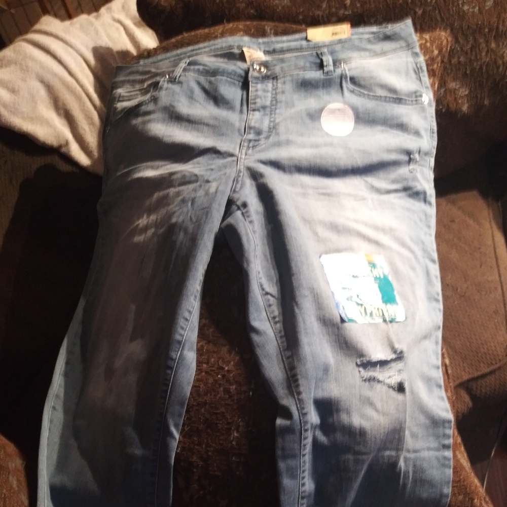 NWT Faded Glory Boyfriend Jeans